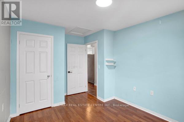 58 Avenue Street, Oshawa, Ontario  L1H 0B7 - Photo 17 - E12437189