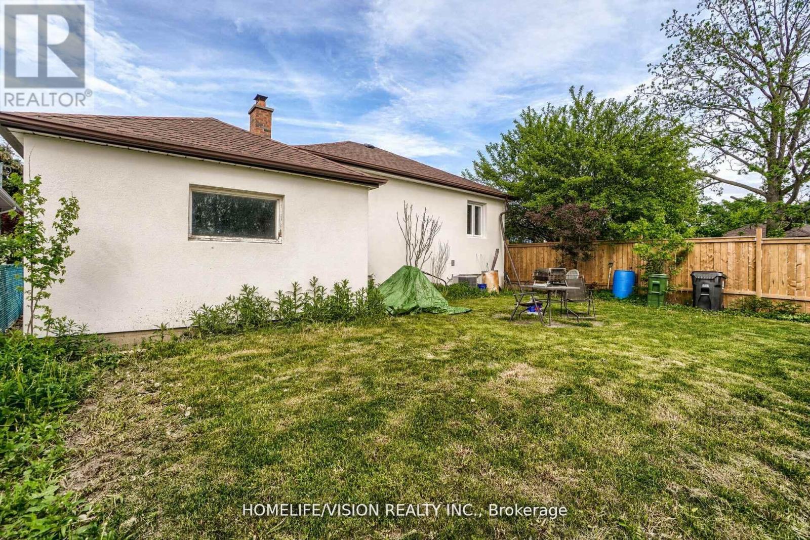 44 Armitage Drive, Toronto, Ontario  M1R 4Y1 - Photo 8 - E12437201