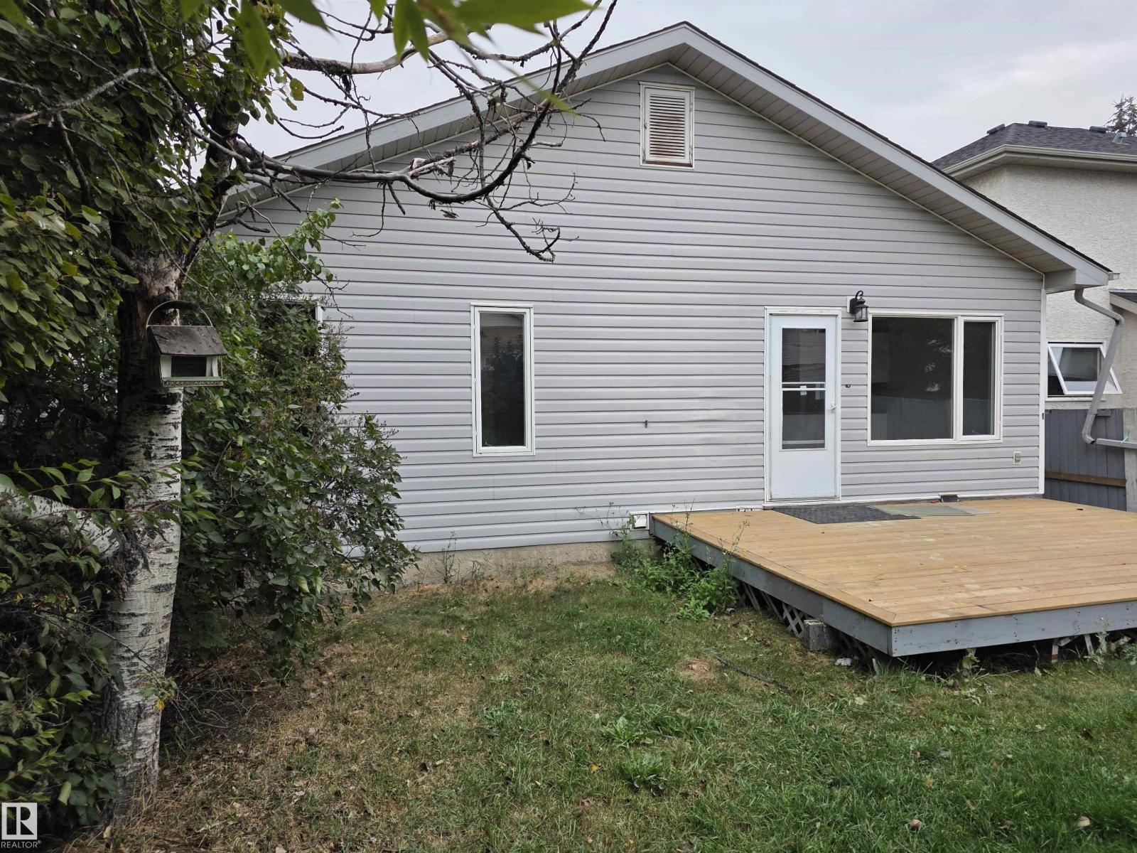 840 113a St Nw Nw, Edmonton, Alberta  T6J 6W4 - Photo 11 - E4460223