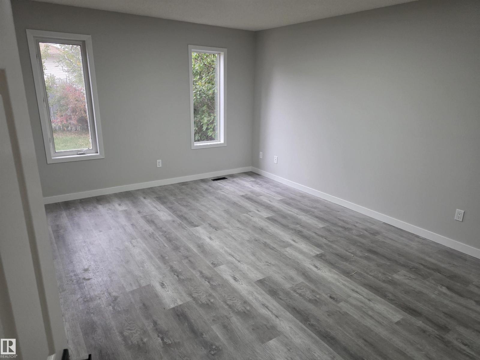 840 113a St Nw Nw, Edmonton, Alberta  T6J 6W4 - Photo 4 - E4460223