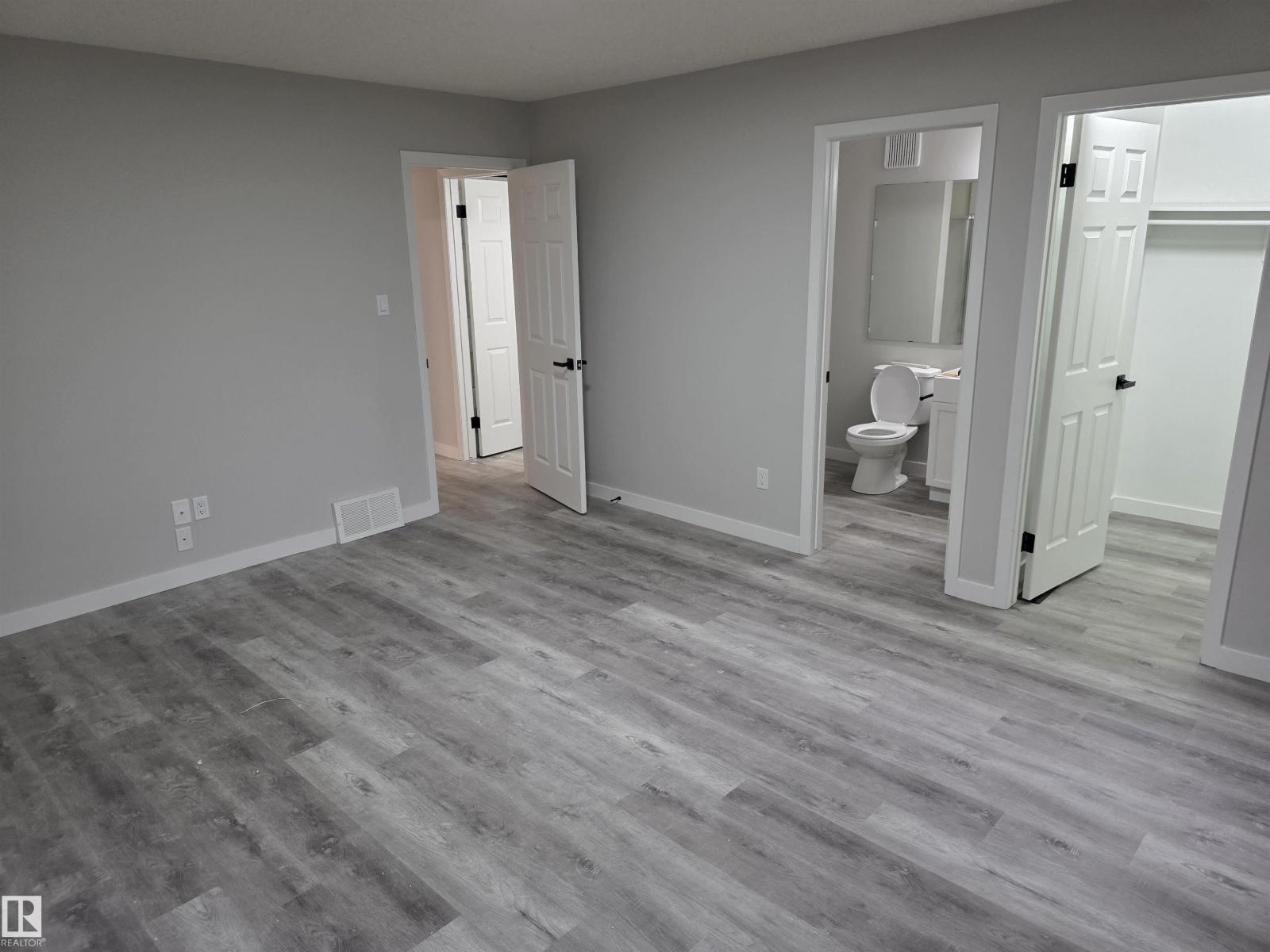 840 113a St Nw Nw, Edmonton, Alberta  T6J 6W4 - Photo 8 - E4460223