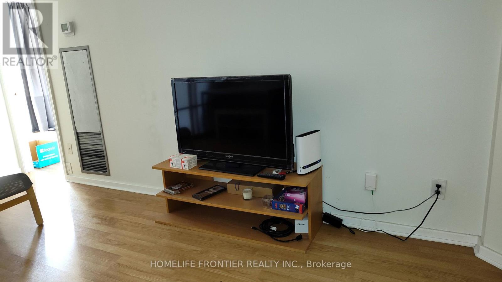 1903 - 15 Maitland Place, Toronto, Ontario  M4Y 2X3 - Photo 11 - C12437318