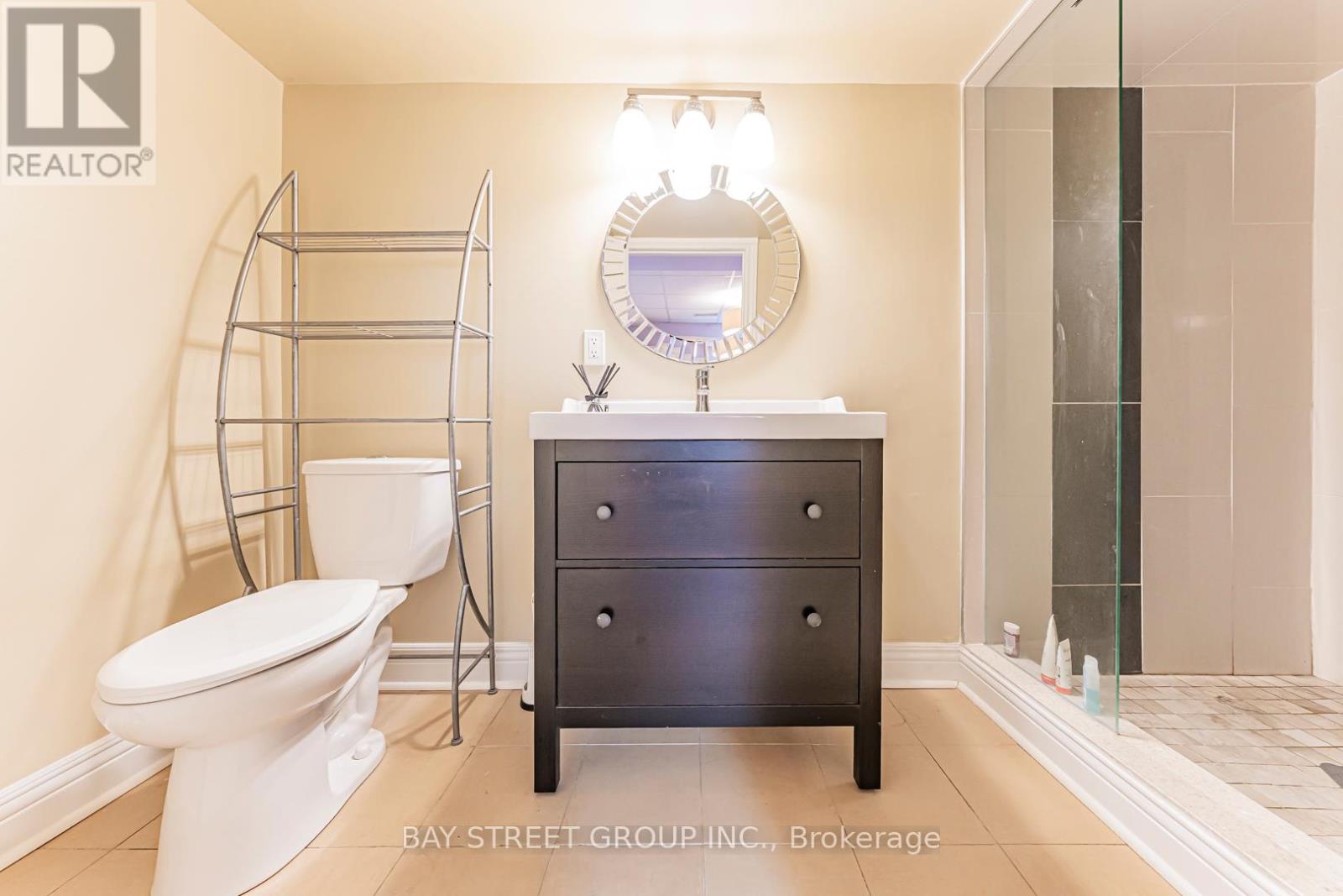 Lower - 149 Hendon Avenue, Toronto, Ontario  M2M 1A8 - Photo 14 - C12437326
