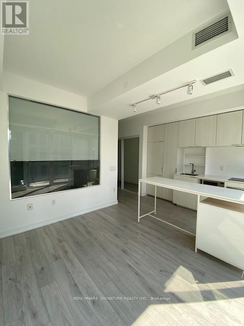 2101 - 77 Shuter Street, Toronto, Ontario  M5B 0B8 - Photo 8 - C12437371