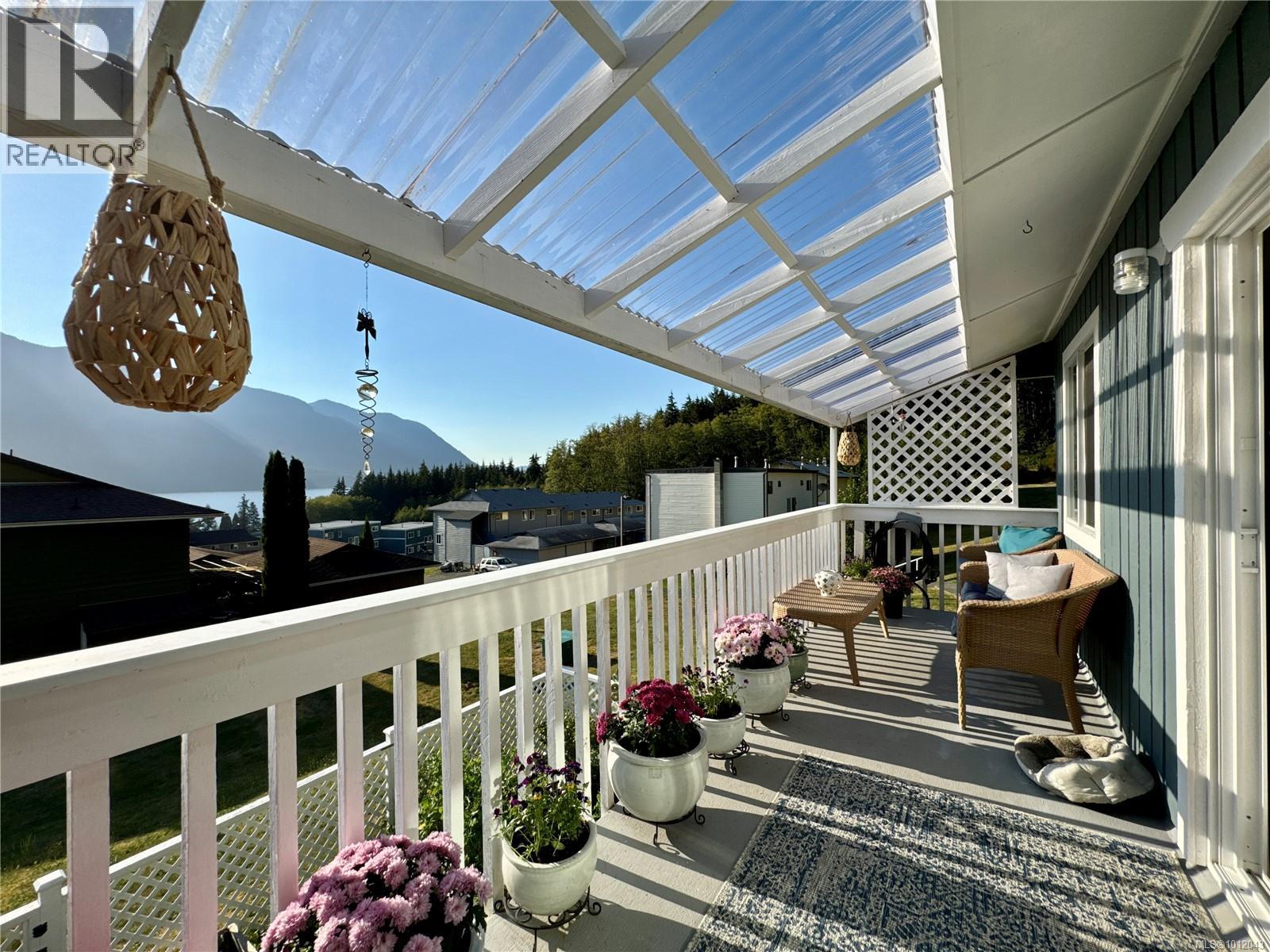 38 Clark Dr, Port Alice, British Columbia  V0N 2N0 - Photo 6 - 1012043