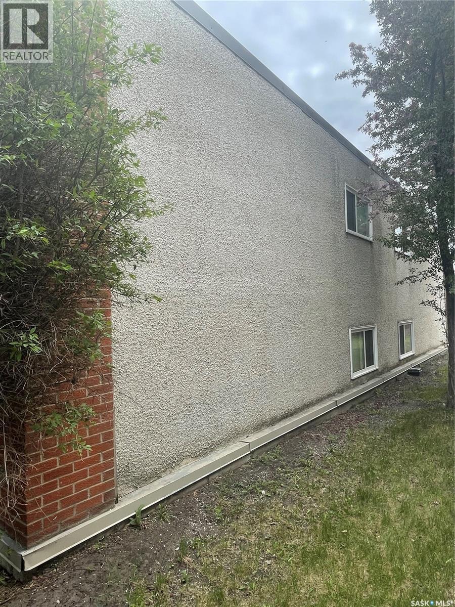 2104 Main Street, Saskatoon, Saskatchewan  S7H 0L8 - Photo 6 - SK006484