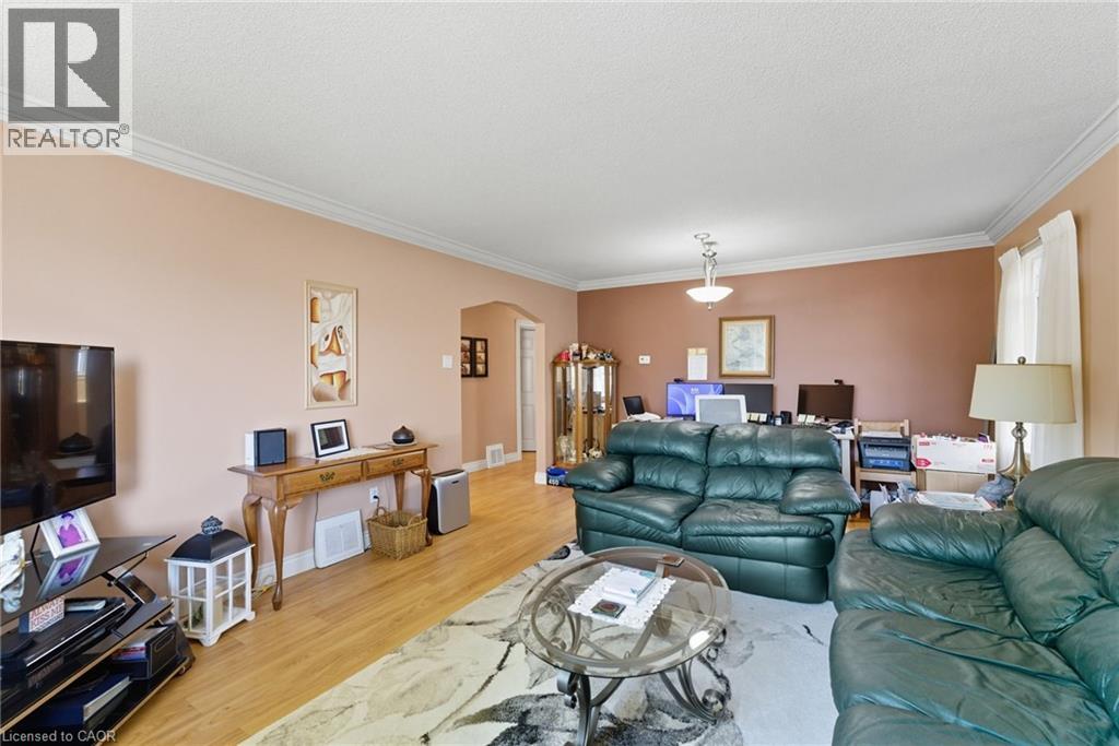 446 East 42nd Street, Hamilton, Ontario  L8T 3B3 - Photo 13 - 40770601