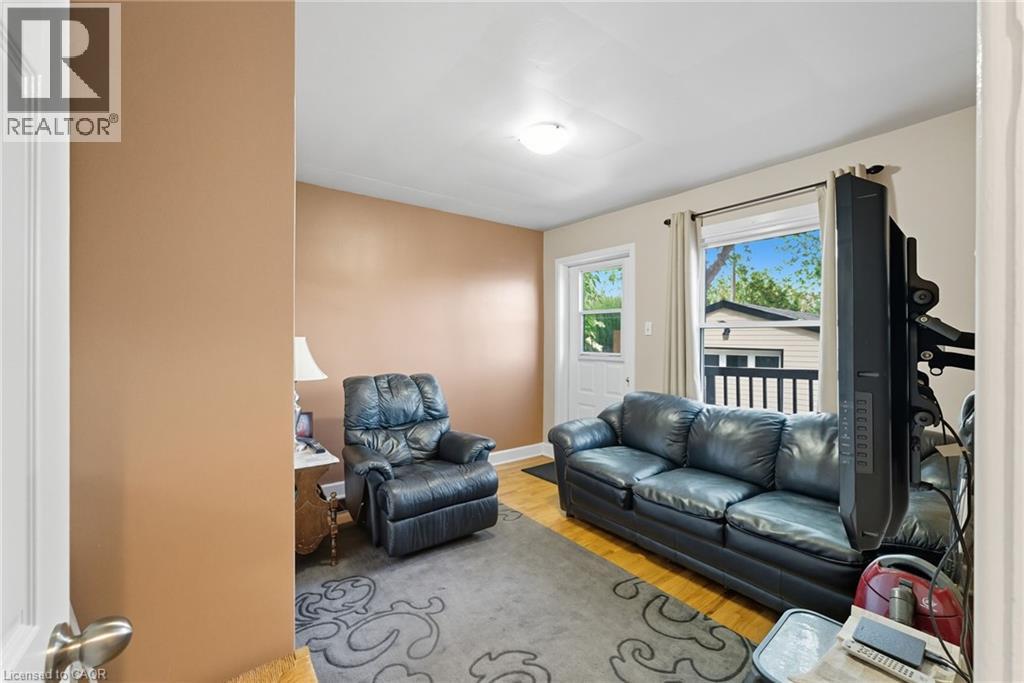 446 East 42nd Street, Hamilton, Ontario  L8T 3B3 - Photo 18 - 40770601