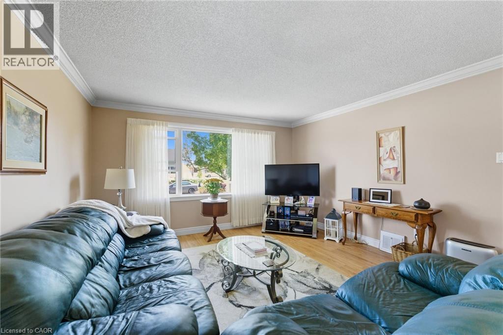 446 East 42nd Street, Hamilton, Ontario  L8T 3B3 - Photo 11 - 40770601