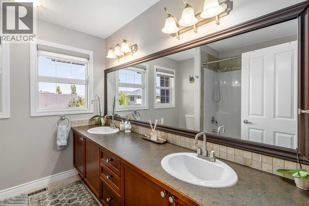 12481 Crestmont Boulevard Sw, Calgary, Alberta  T3B 5Z8 - Photo 26 - A2249604
