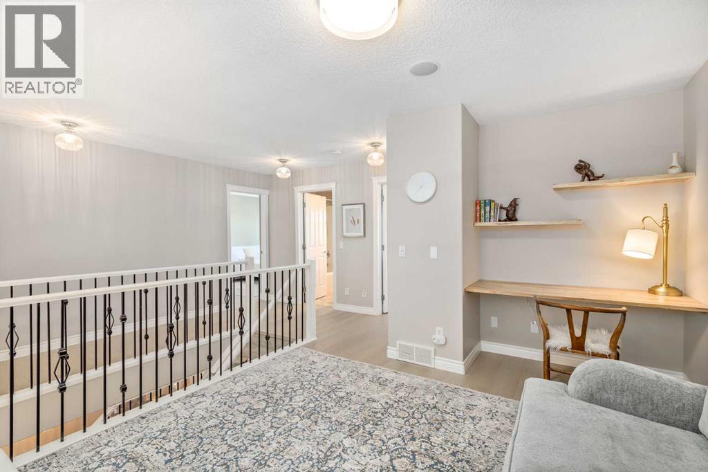 12481 Crestmont Boulevard Sw, Calgary, Alberta  T3B 5Z8 - Photo 22 - A2249604