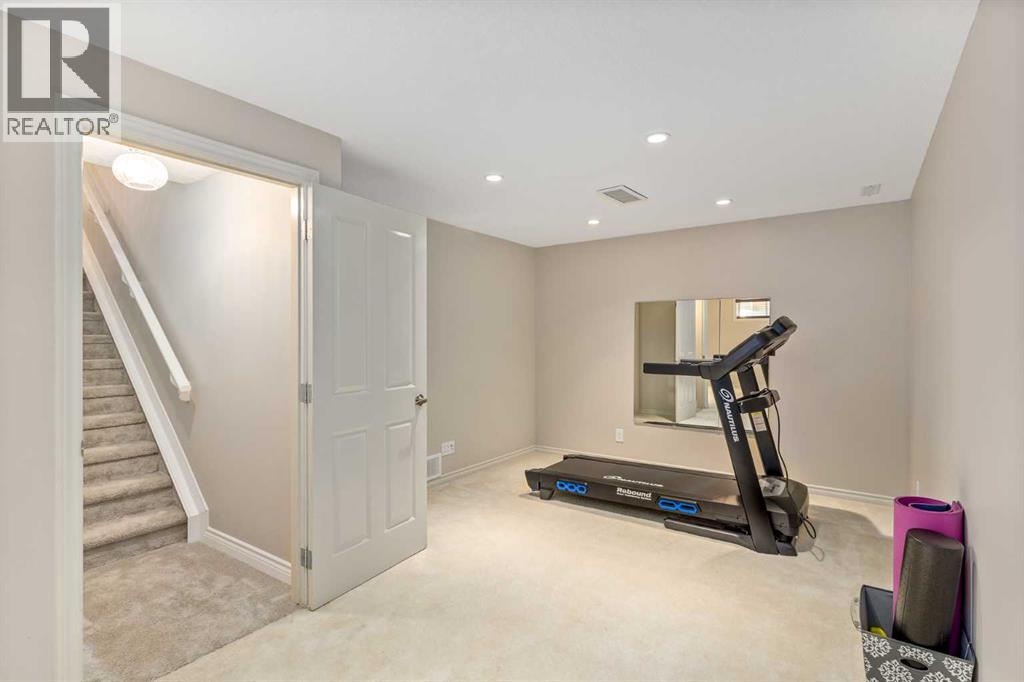 12481 Crestmont Boulevard Sw, Calgary, Alberta  T3B 5Z8 - Photo 36 - A2249604