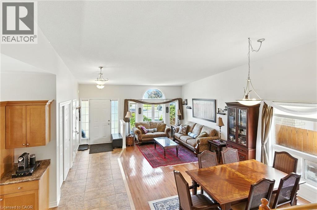 320 Winterberry Boulevard, Thorold, Ontario  L2V 5E6 - Photo 12 - 40773973