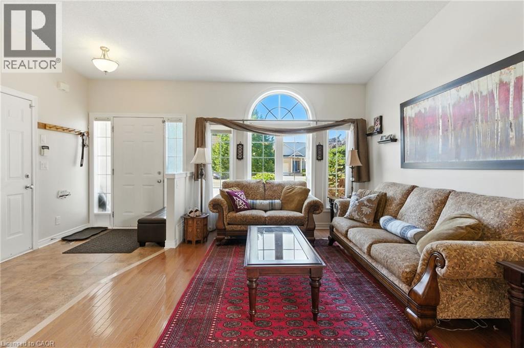 320 Winterberry Boulevard, Thorold, Ontario  L2V 5E6 - Photo 6 - 40773973