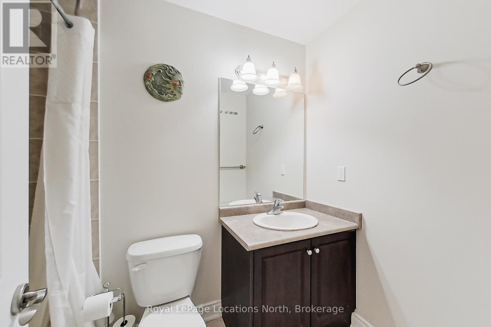 11 Wally Drive, Wasaga Beach, Ontario  L9Z 0E4 - Photo 15 - S12437483