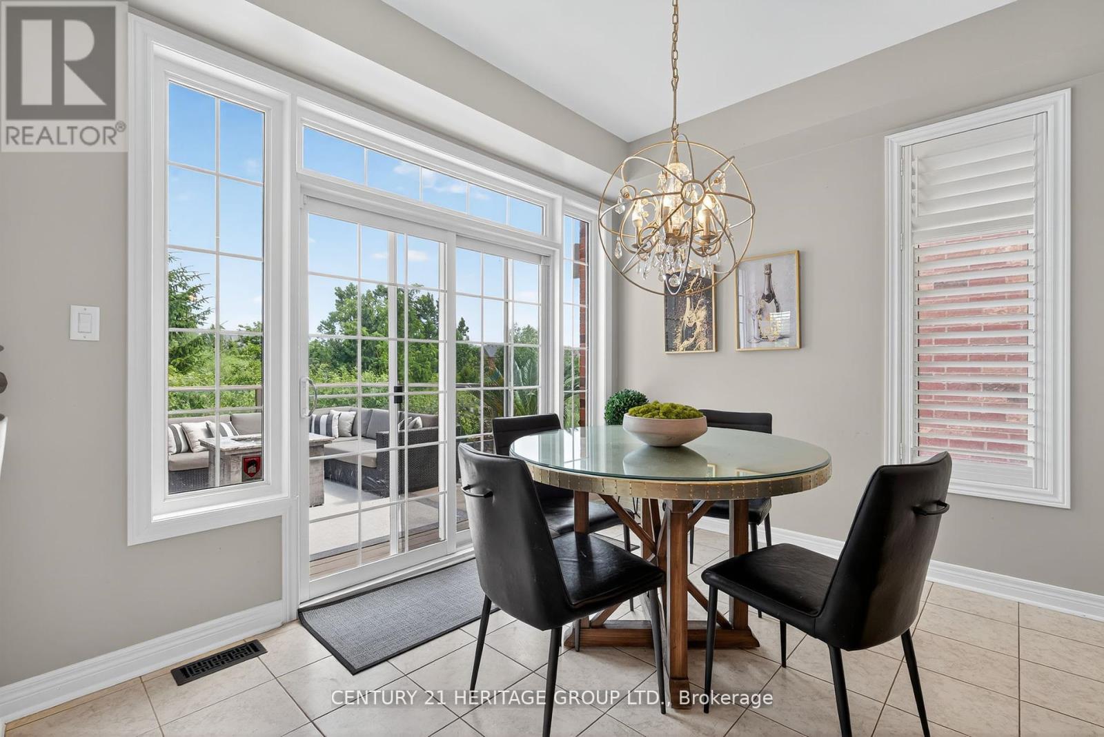 56 Cousteau Drive, Bradford West Gwillimbury, Ontario  L3Z 0H8 - Photo 12 - N12437169