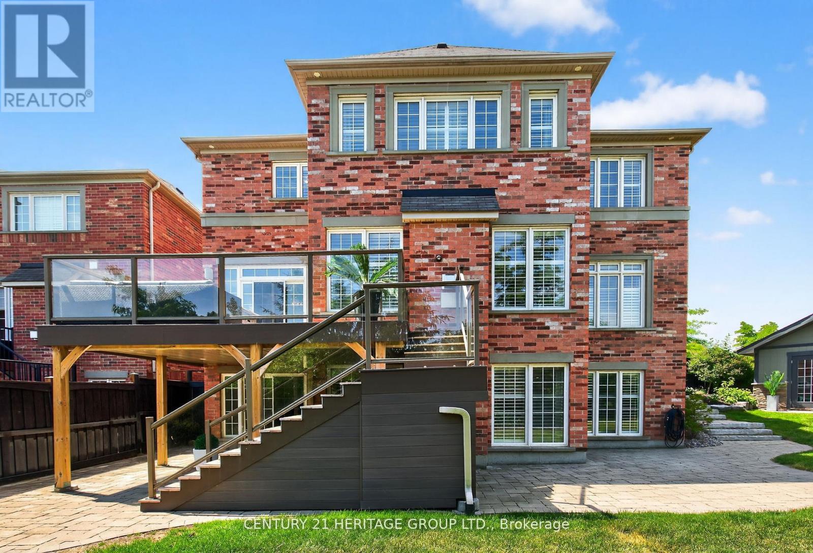 56 Cousteau Drive, Bradford West Gwillimbury, Ontario  L3Z 0H8 - Photo 33 - N12437169