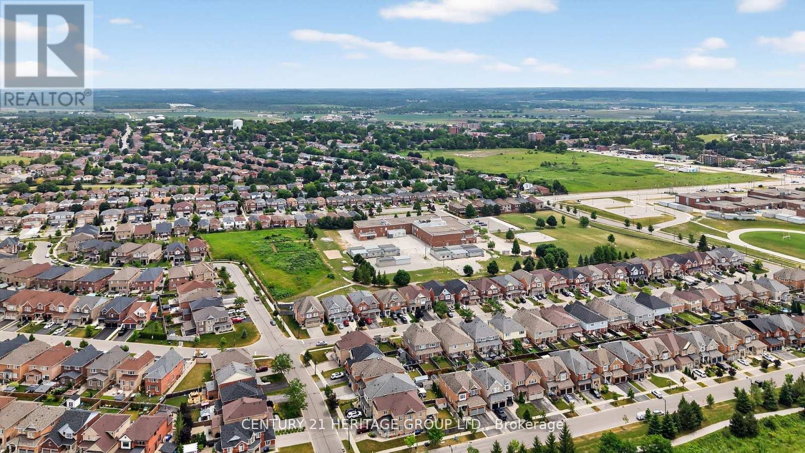 56 Cousteau Drive, Bradford West Gwillimbury, Ontario  L3Z 0H8 - Photo 40 - N12437169