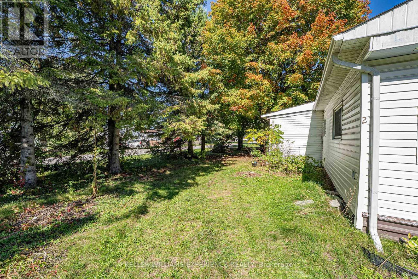 2 East Street, Essa, Ontario  L3W 0A5 - Photo 26 - N12437196