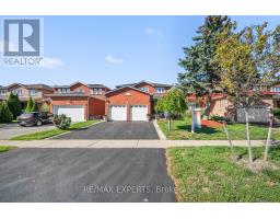 118 CHANCELLOR DRIVE, Vaughan, Ontario