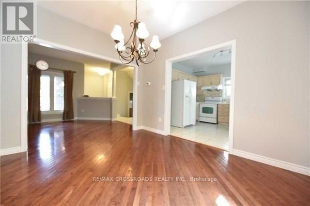 55 Ballymore Drive, Aurora, Ontario  L4G 7E6 - Photo 2 - N12437247