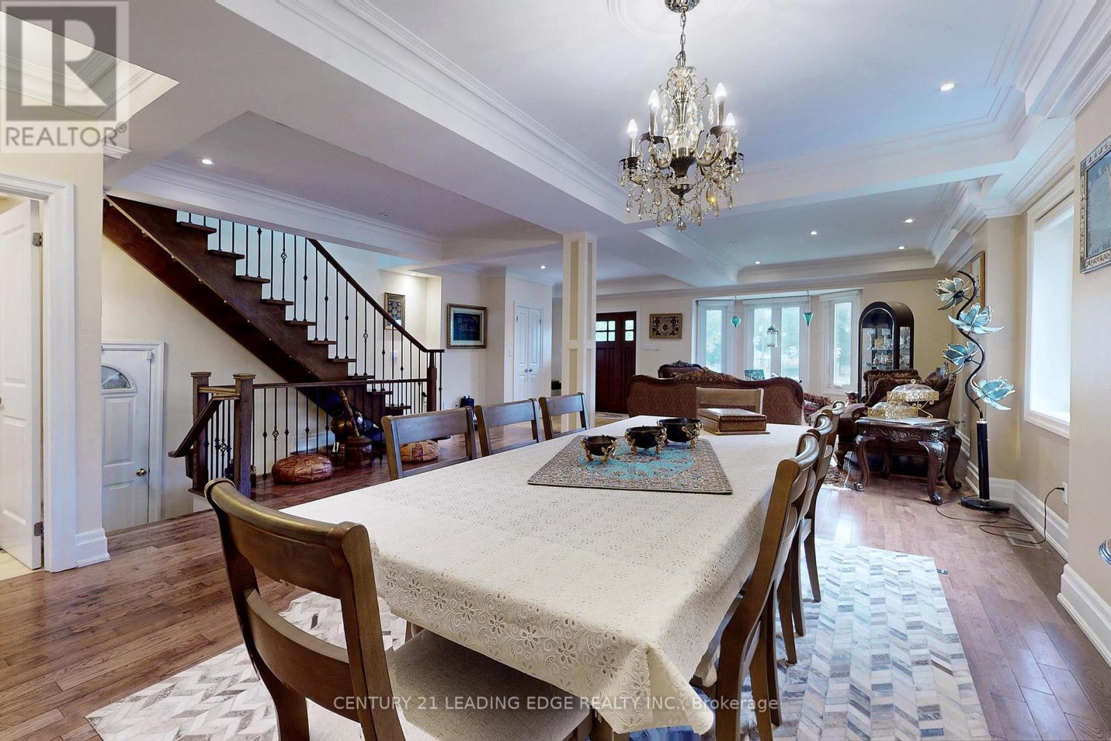 11 Bellvare Crescent, Toronto, Ontario  M1R 2M8 - Photo 7 - E12437321