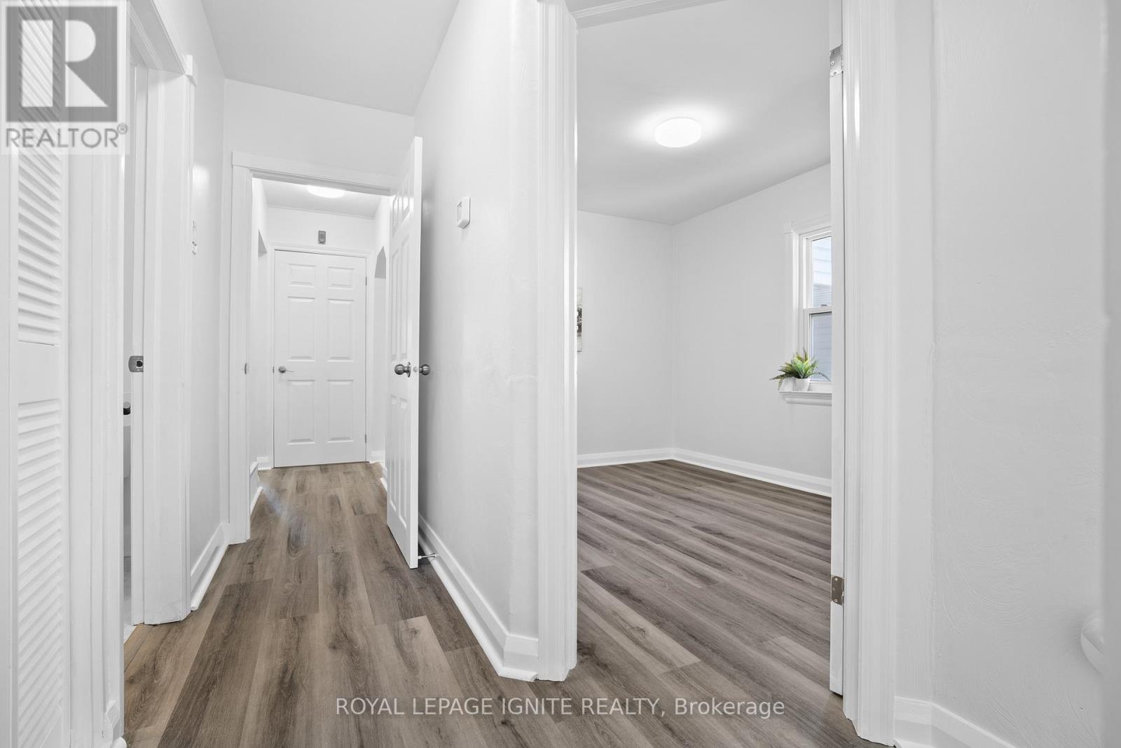 3 Shaneen Boulevard, Toronto, Ontario  M1R 1B6 - Photo 19 - E12437349
