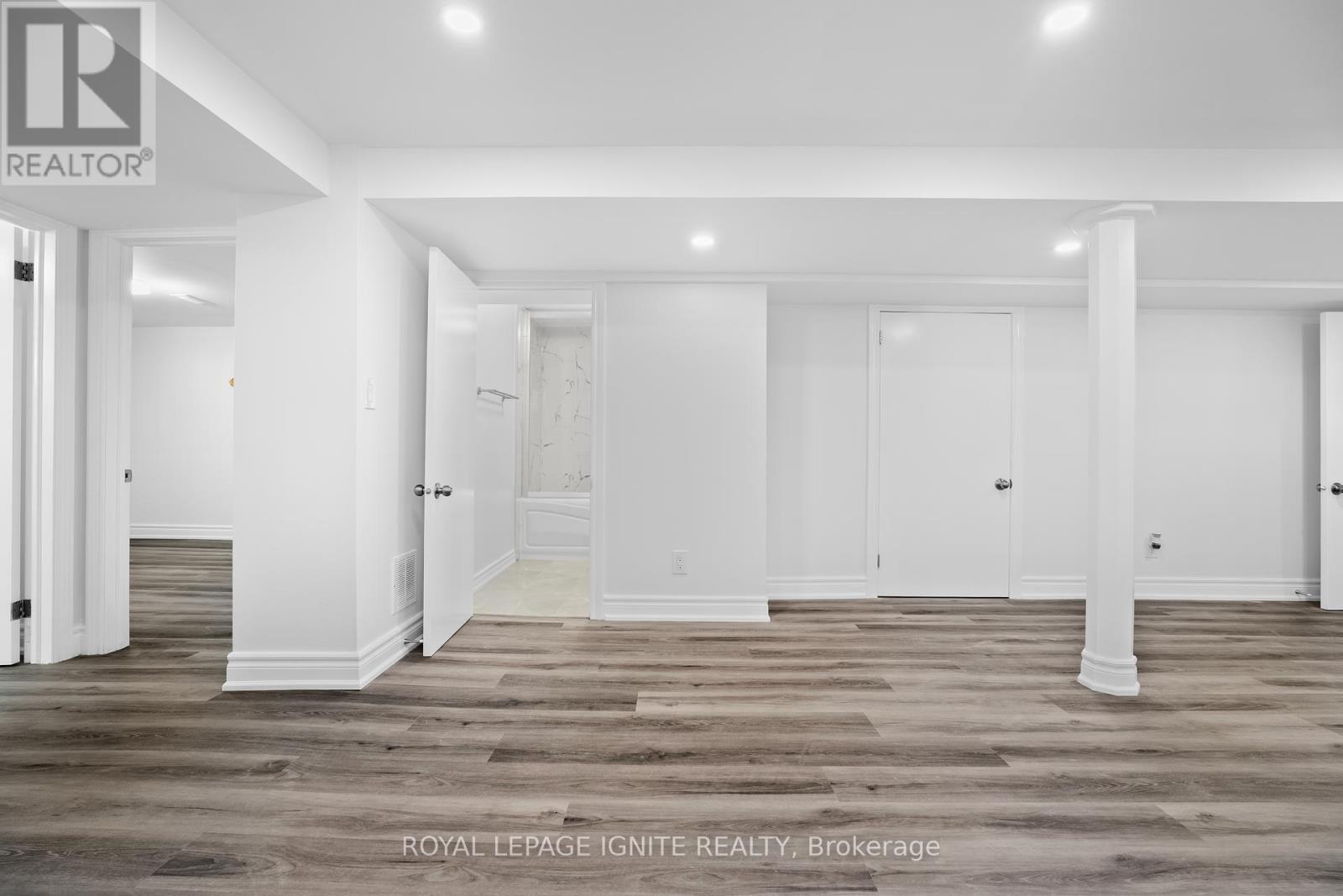 3 Shaneen Boulevard, Toronto, Ontario  M1R 1B6 - Photo 33 - E12437349