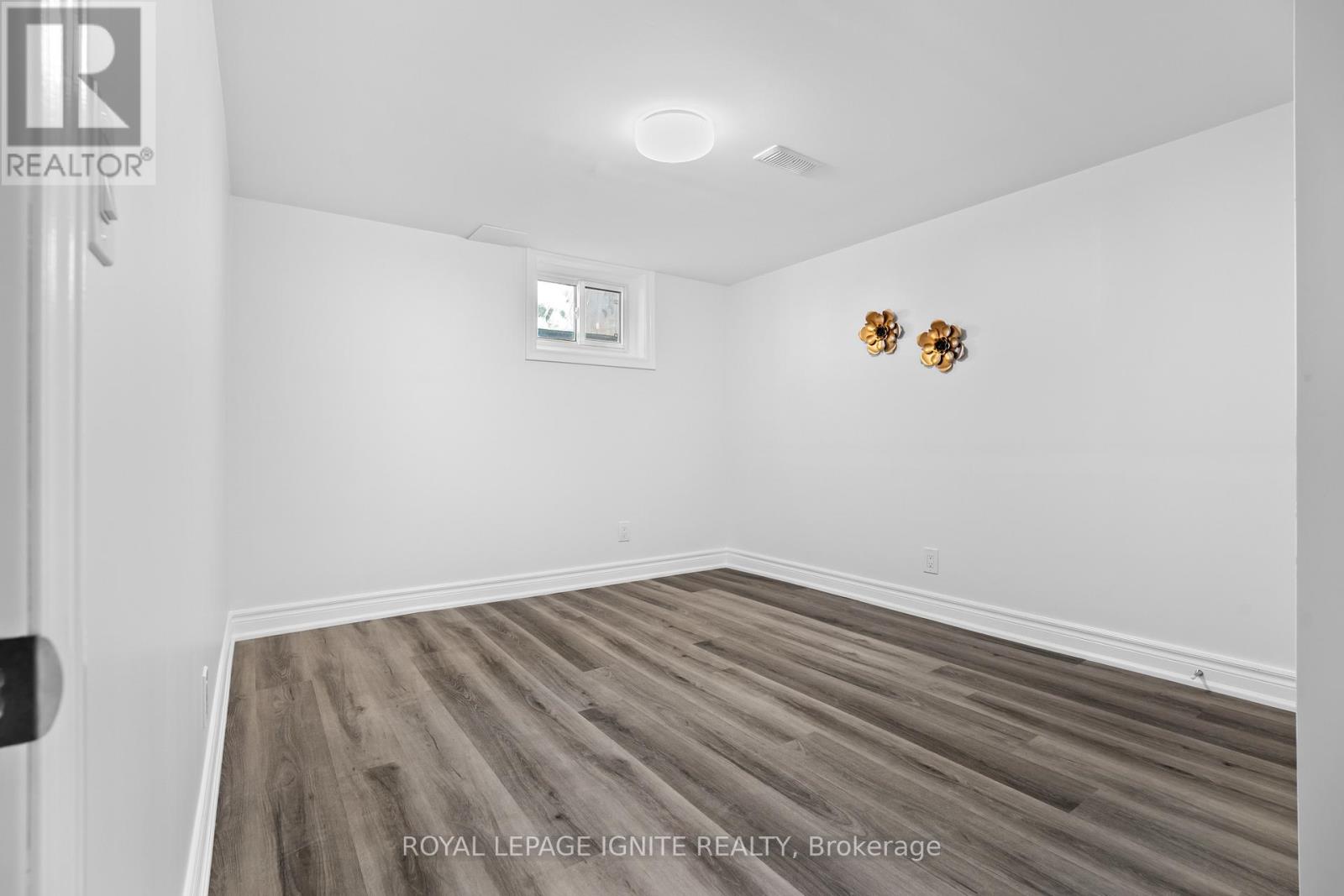3 Shaneen Boulevard, Toronto, Ontario  M1R 1B6 - Photo 39 - E12437349