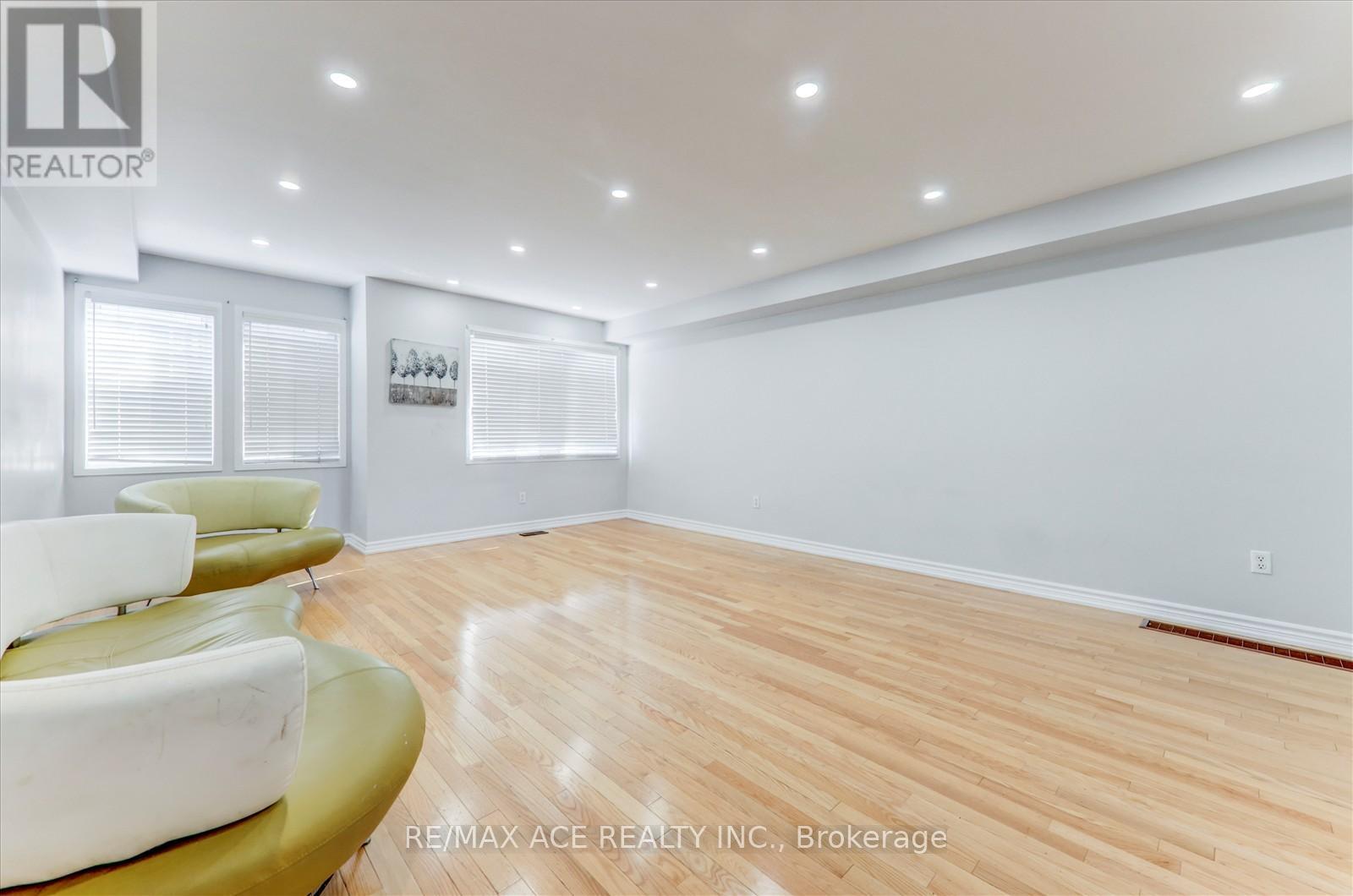 83 Huxtable Lane, Toronto, Ontario  M1B 0A4 - Photo 20 - E12437373