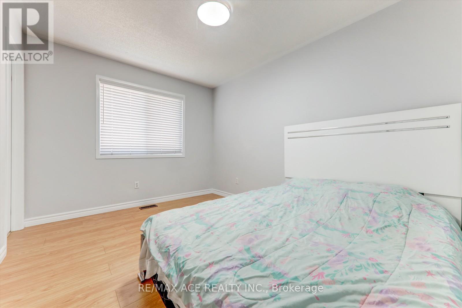 83 Huxtable Lane, Toronto, Ontario  M1B 0A4 - Photo 25 - E12437373