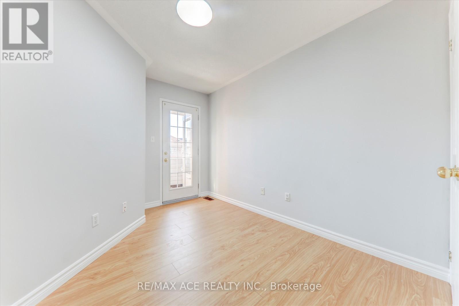 83 Huxtable Lane, Toronto, Ontario  M1B 0A4 - Photo 28 - E12437373