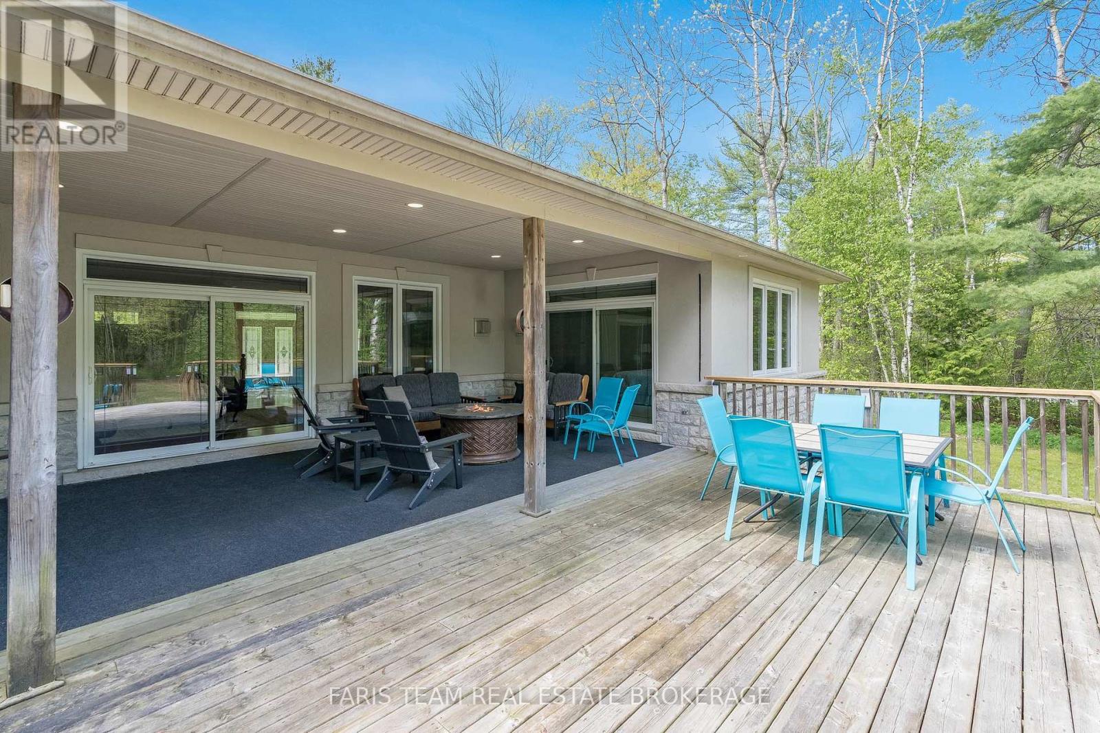 138 Knox Road E, Wasaga Beach, Ontario  L9Z 2T5 - Photo 41 - S12437128