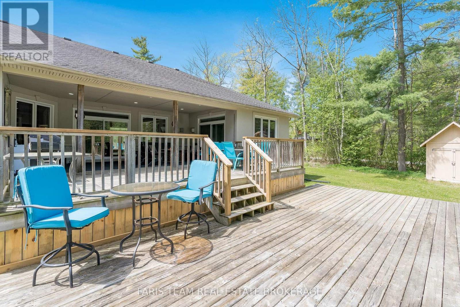 138 Knox Road E, Wasaga Beach, Ontario  L9Z 2T5 - Photo 44 - S12437128