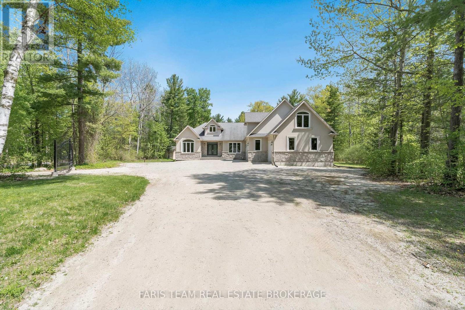 138 Knox Road E, Wasaga Beach, Ontario  L9Z 2T5 - Photo 7 - S12437128