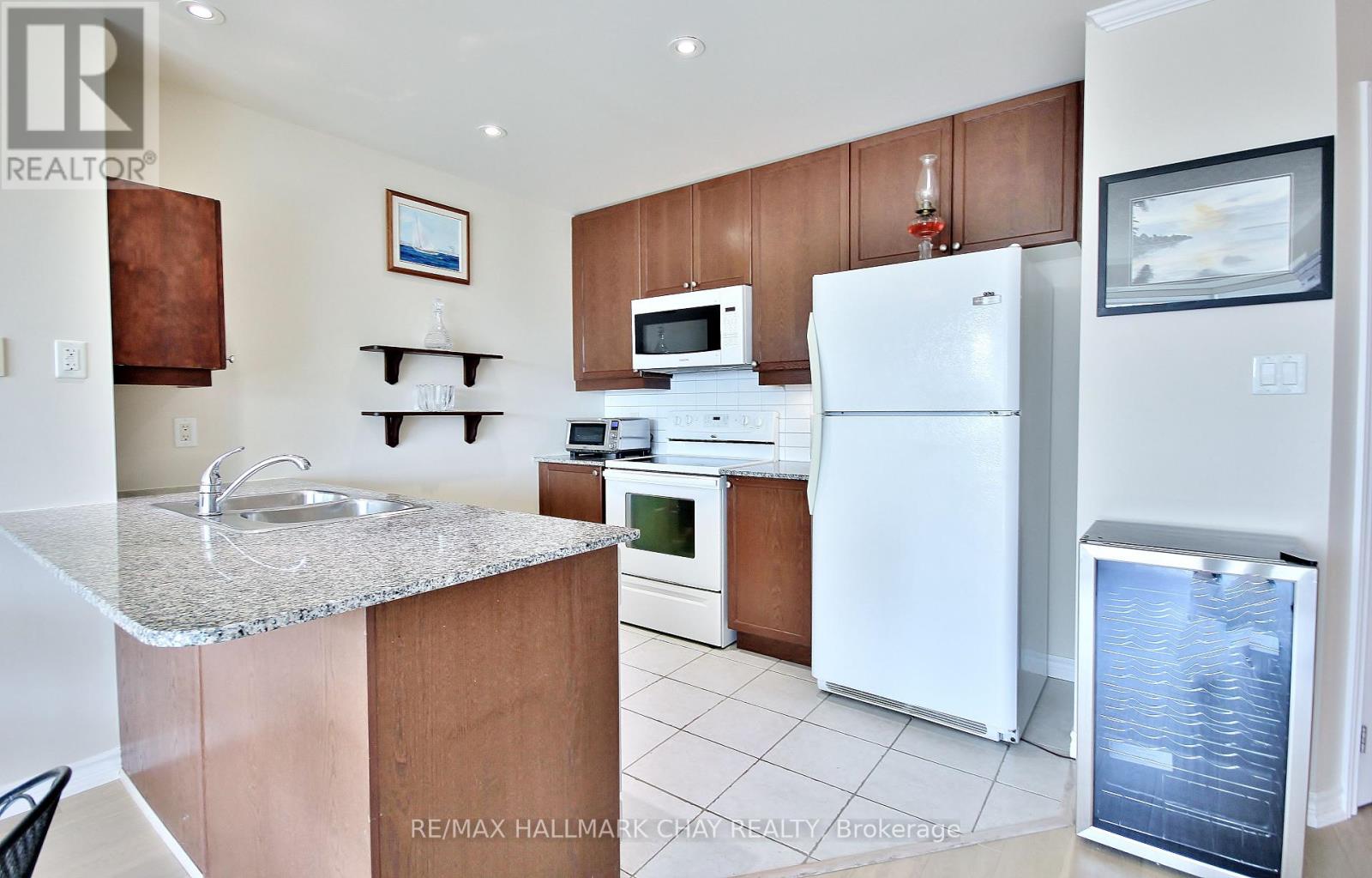 511 - 37 Ellen Street, Barrie, Ontario  L4N 6G2 - Photo 7 - S12437141