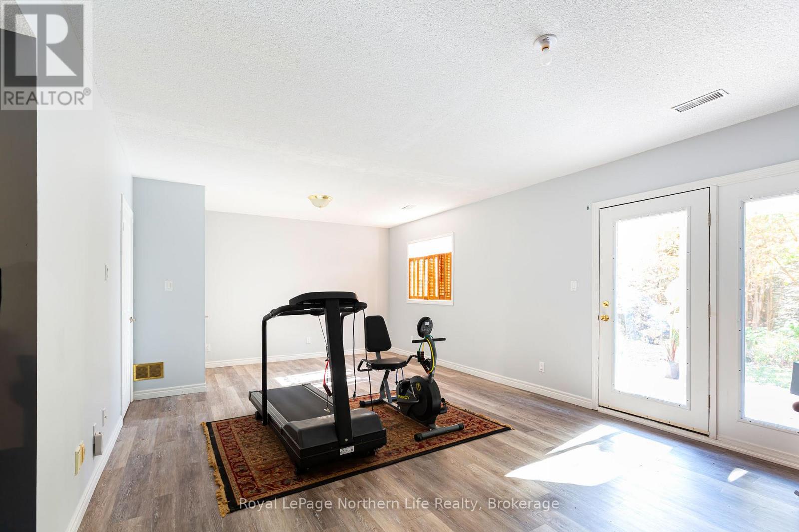 389 Carmichael Drive, North Bay, Ontario  P1B 8G2 - Photo 24 - X12437324