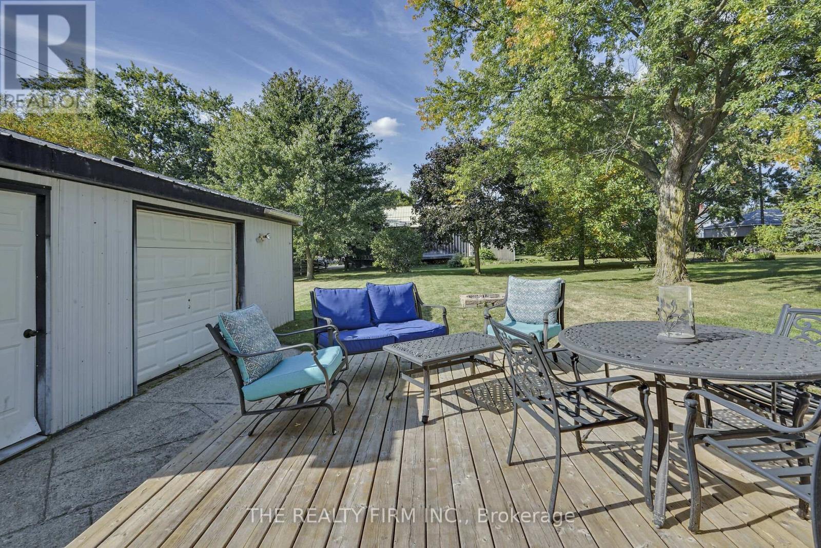278 Upper Queen Avenue, Thames Centre (Thorndale), Ontario  N0M 2P0 - Photo 29 - X12437431