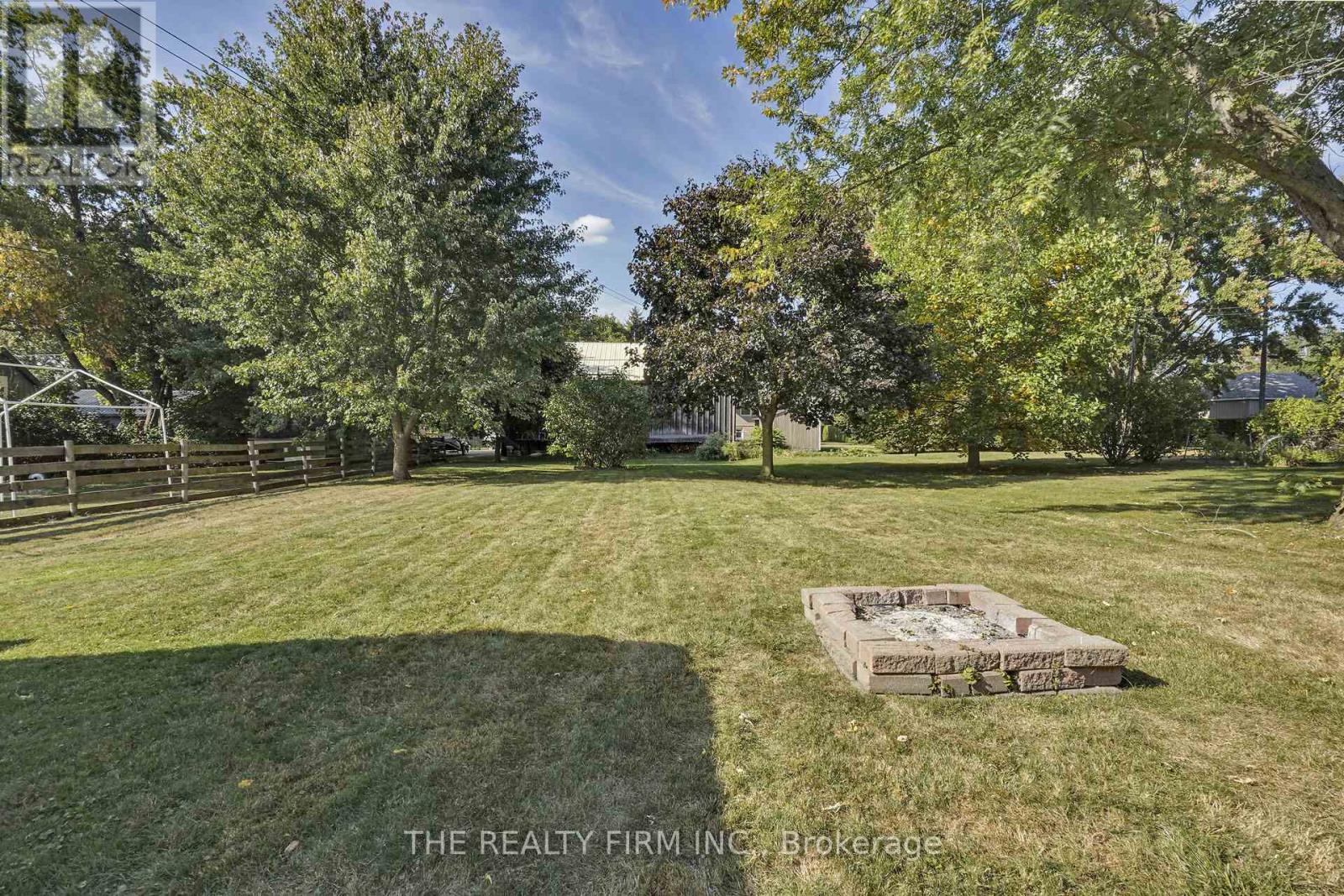 278 Upper Queen Avenue, Thames Centre (Thorndale), Ontario  N0M 2P0 - Photo 36 - X12437431