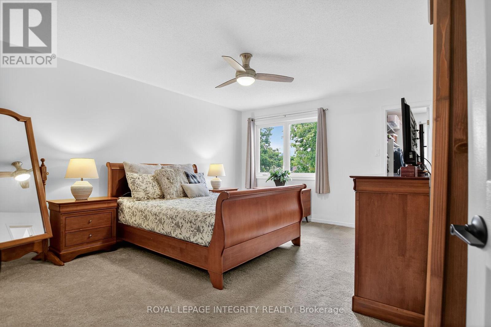 13 Roblyn Way, Ottawa, Ontario  K2G 5Z4 - Photo 19 - X12430706