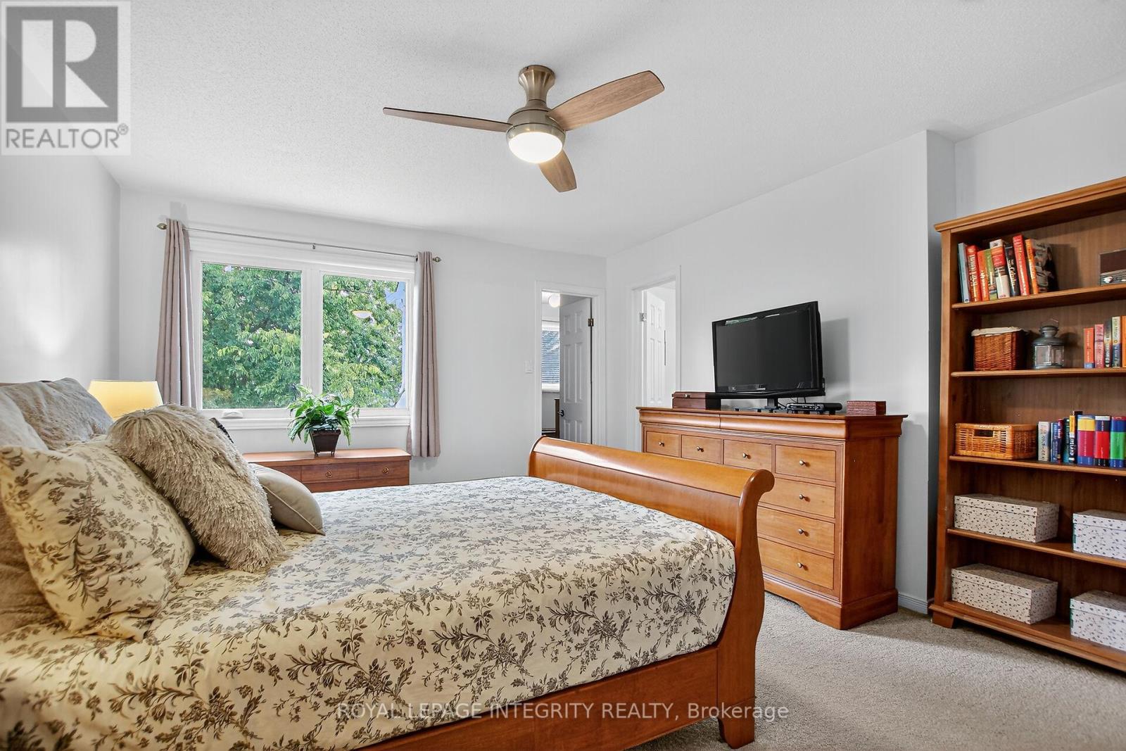 13 Roblyn Way, Ottawa, Ontario  K2G 5Z4 - Photo 20 - X12430706
