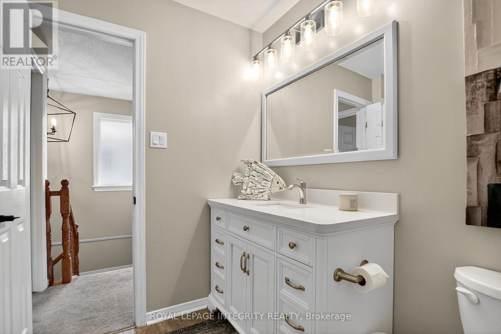 13 Roblyn Way, Ottawa, Ontario  K2G 5Z4 - Photo 27 - X12430706