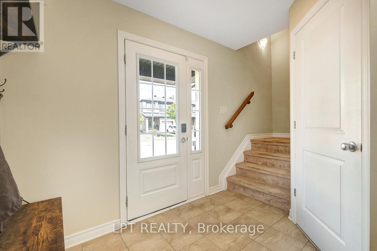 201 Yellowcress Way, Ottawa, Ontario  K4A 1C1 - Photo 5 - X12437436