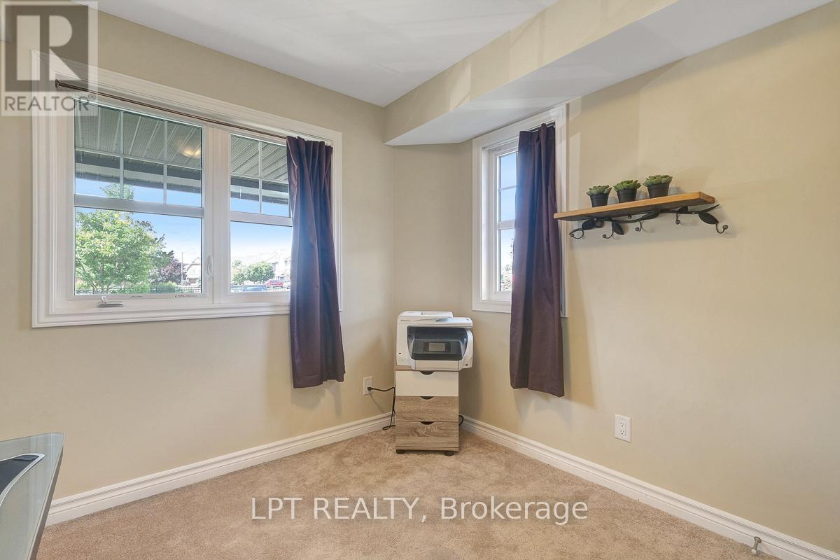 201 Yellowcress Way, Ottawa, Ontario  K4A 1C1 - Photo 8 - X12437436
