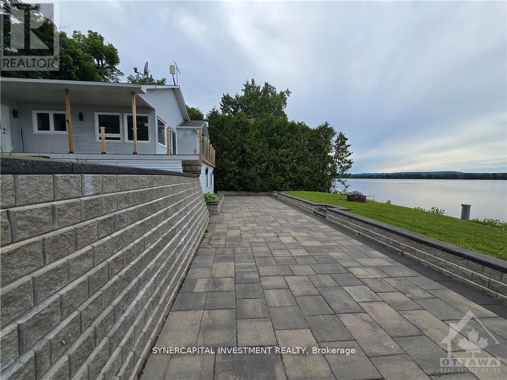3383 Old Highway 17 Highway, Clarence-Rockland, Ontario  K4K 1W1 - Photo 15 - X12437446
