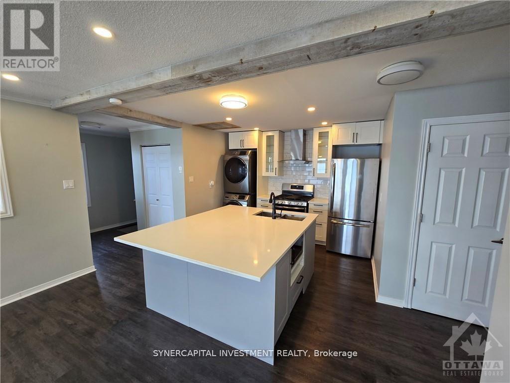 3383 Old Highway 17 Highway, Clarence-Rockland, Ontario  K4K 1W1 - Photo 6 - X12437446