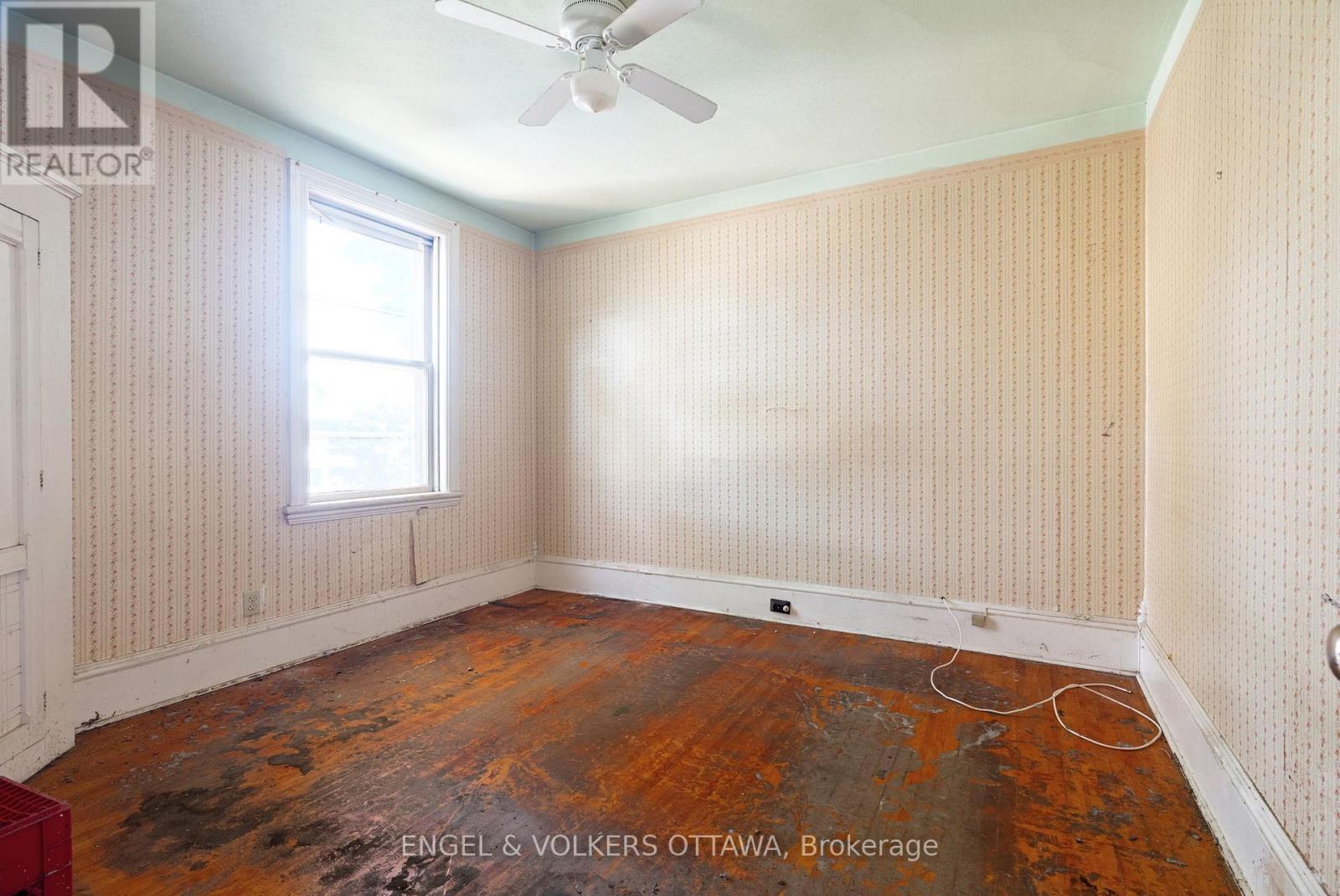 164 Bayswater Avenue, Ottawa, Ontario  K1Y 2G3 - Photo 17 - X12437448
