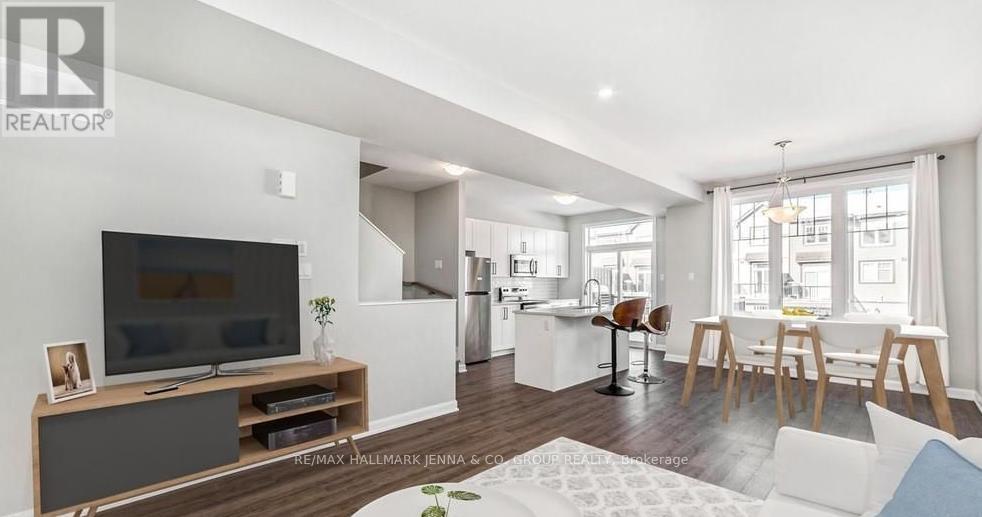 520 Galmoy Way, Ottawa, Ontario  K2J 6V1 - Photo 4 - X12437488