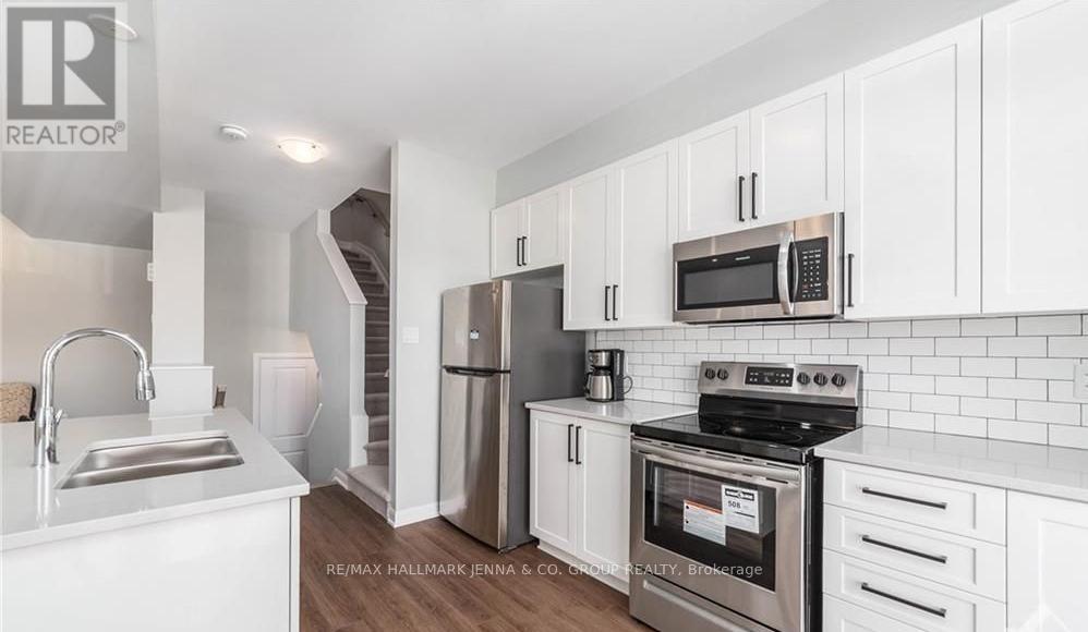 520 Galmoy Way, Ottawa, Ontario  K2J 6V1 - Photo 7 - X12437488