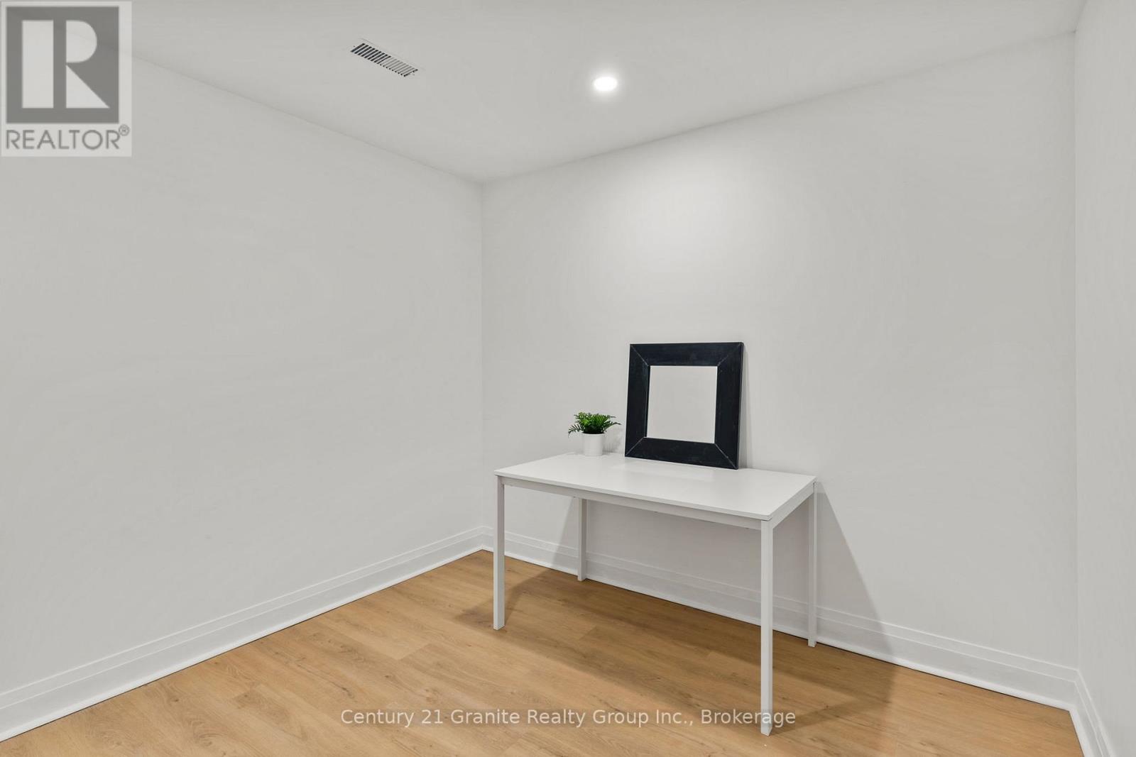 7032 County Road 121, Minden Hills, Ontario  K0M 2K0 - Photo 12 - X12437437